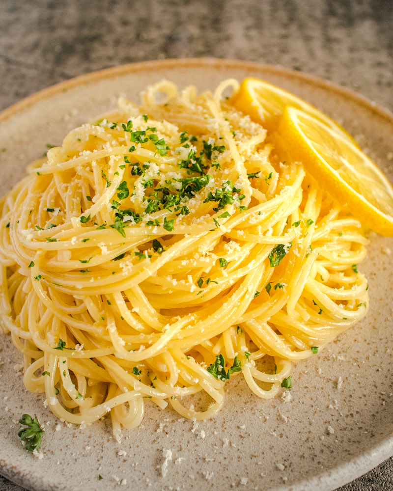 an image of lemon pasta
